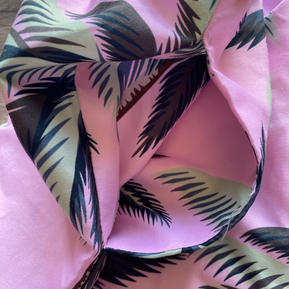 Iffei Tropical Pink Men Swim Trunks | Large - Picture 6 of 7